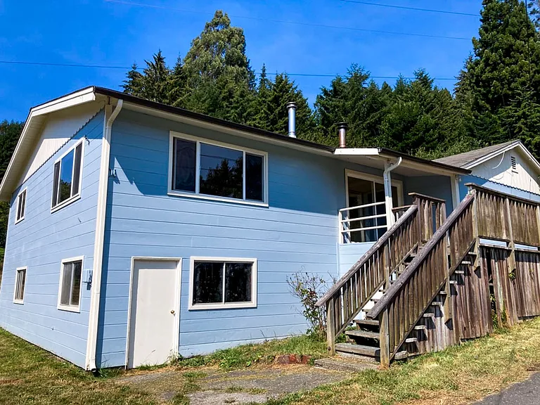 193 Dana Ln — Photo 3