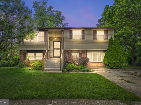 449 2nd St, Woodbury Heights, NJ 08097