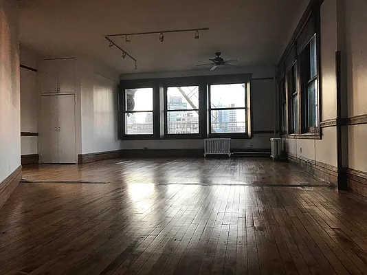 Rented by Keller Williams NYC | media 20