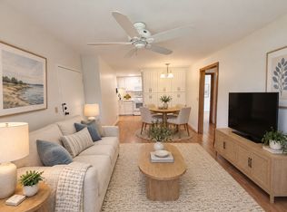 37 Holten St APT 10, Danvers, MA 01923