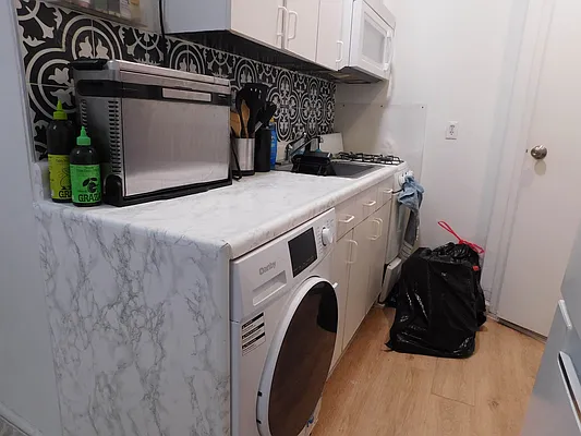 Rented by Oxford Property Group | media 3