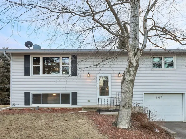 5457 W Netherwood Rd, Oregon, WI 53575