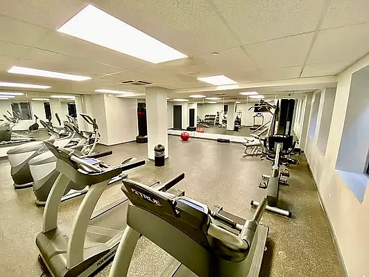 Rented by Zjama Realty Corp | media 10