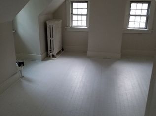 22 Waterville Rd, Farmington, CT 06032