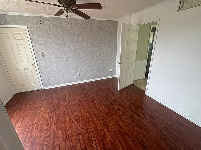 6719 Burkemont Rd — Photo 15