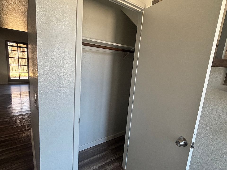 1st image of 50 N 19th Ave APT C