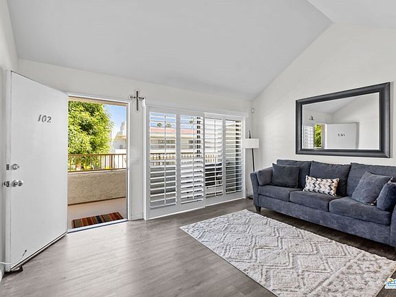 5th image of 32505 Candlewood Dr Unit 102