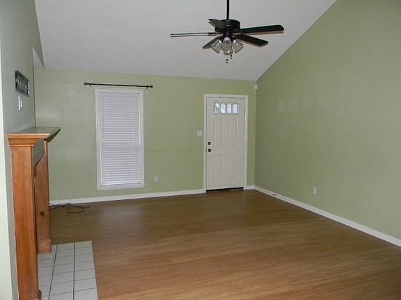 3rd image of 3908 Merryfield Ln