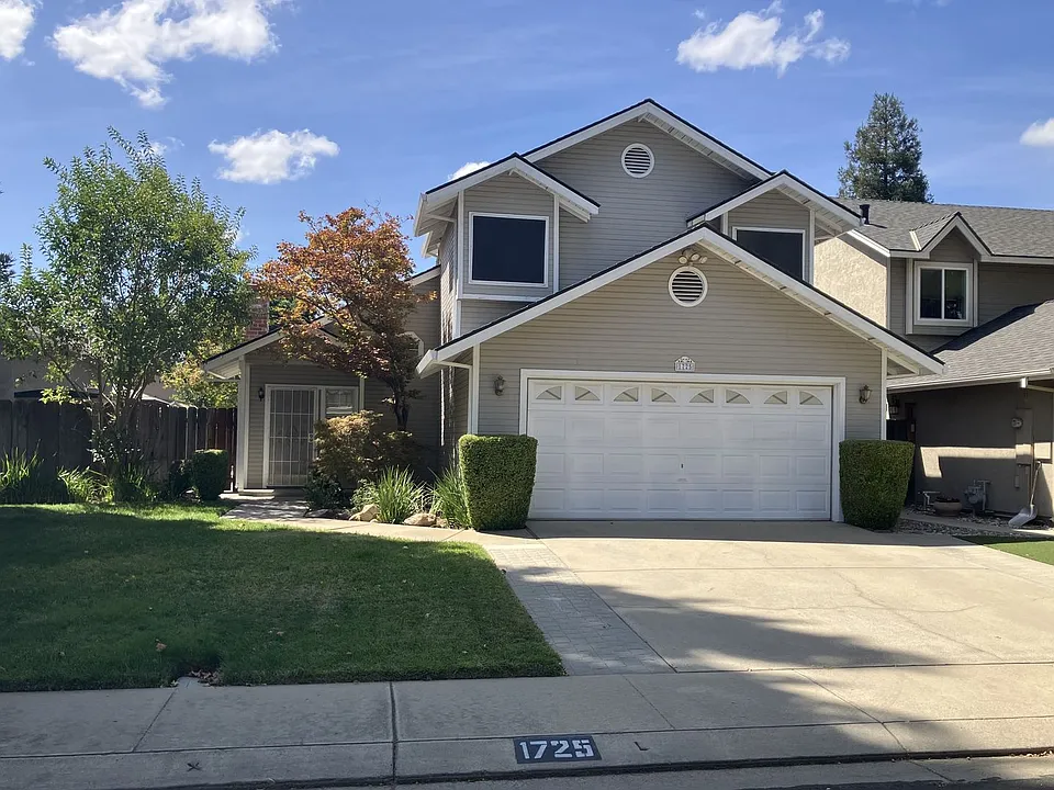 1725 Branchwood Cir