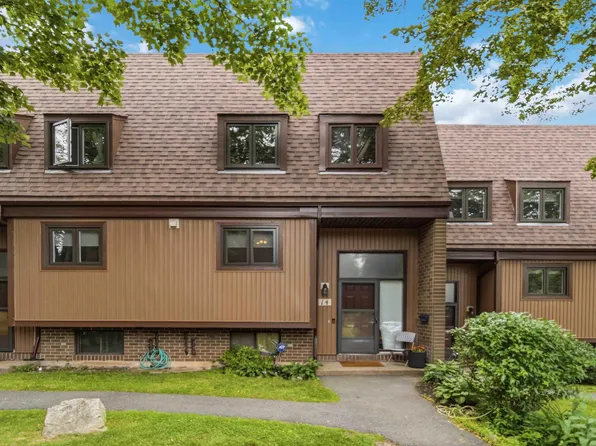 14 Hanover Ct, Halifax, NS B3M 3K6