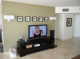 7330 Ocean Ter #8-A, Miami Beach, FL 33141