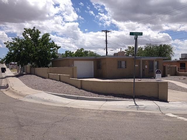 1524 Gerald Ave SE Albuquerque NM 87106-
