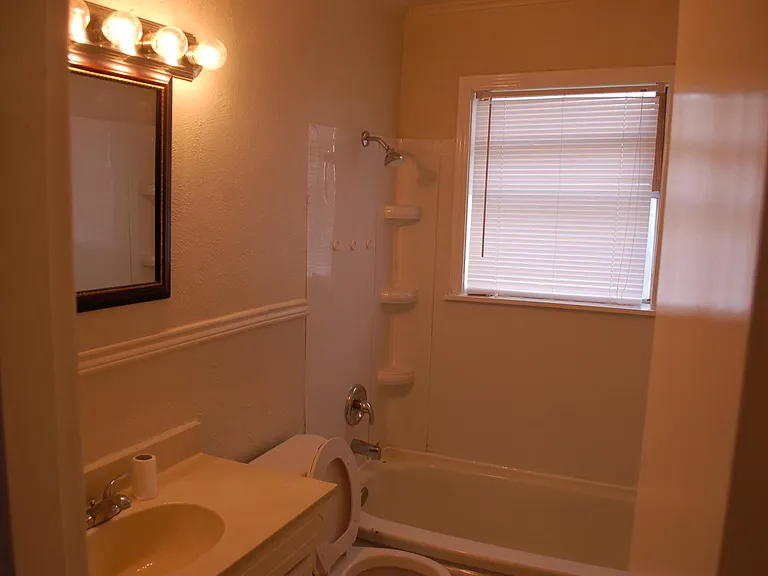 505 Pemberton Dr — Photo 8