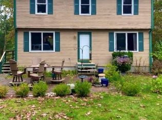 89 Richmond Townhouse Rd, Richmond, RI 02812