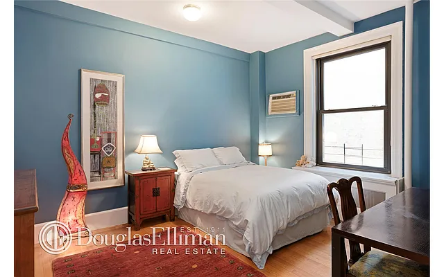 Sold by Douglas Elliman | media 7