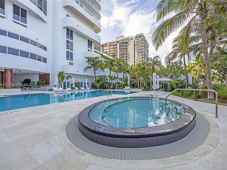 6365 Collins Ave #4106 — Photo 40