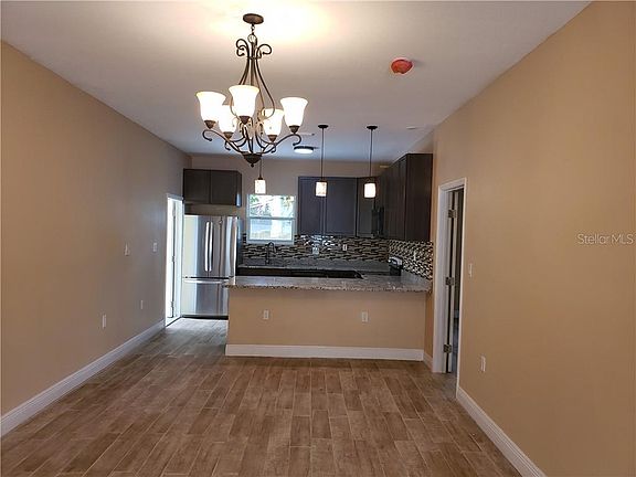 3rd image of 8318 N Klondyke St