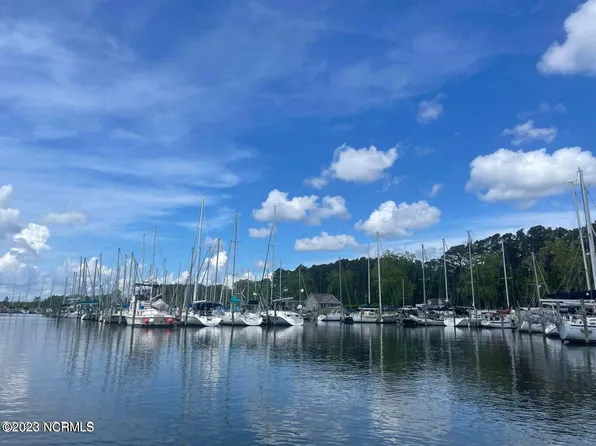 48 Pecan Grove Marina, Oriental, NC 28571