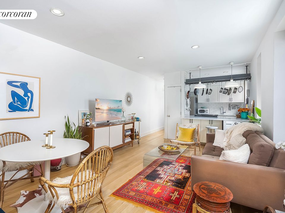 1st image of 355 Saint Johns Pl APT 4D