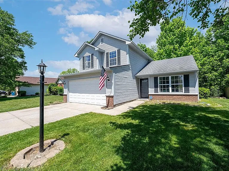 8039 Cherrybark Dr — Photo 3