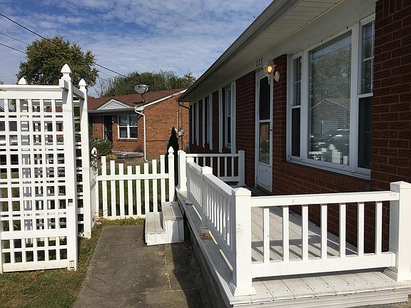 4th image of 223 Wise Ct