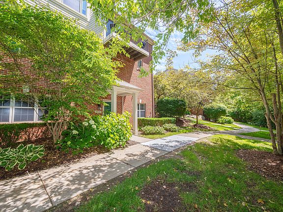4th image of 39688 Rockcrest Ln