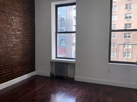 Rented by Village Views Realty | media 17