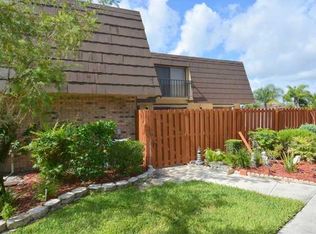 5931 SE Windsong Ln, Stuart, FL 34997