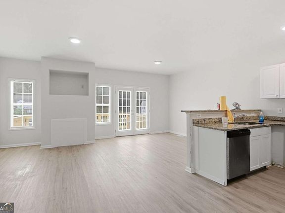 5th image of 4291 Notting Hill Dr SW