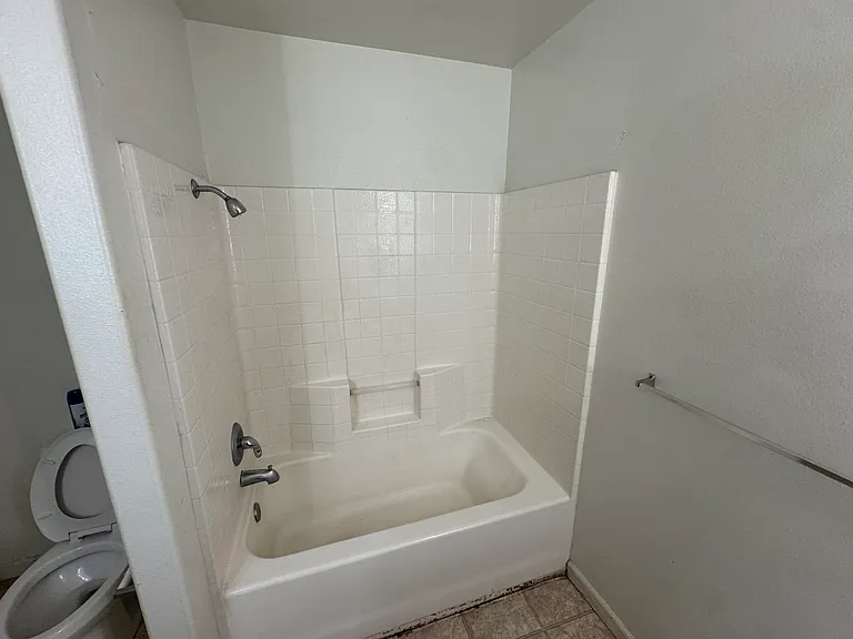 312 Zimmerman St — Photo 10