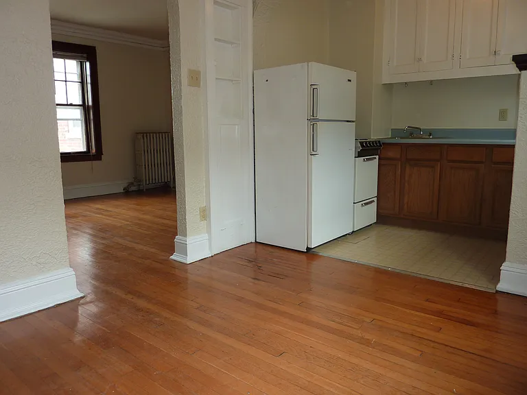 6408 Oakland Ave — Photo 7