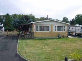 158 E Darwin St, Athena, OR 97813