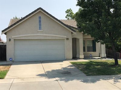 8407 Serio Way, Elk Grove, CA, 95758