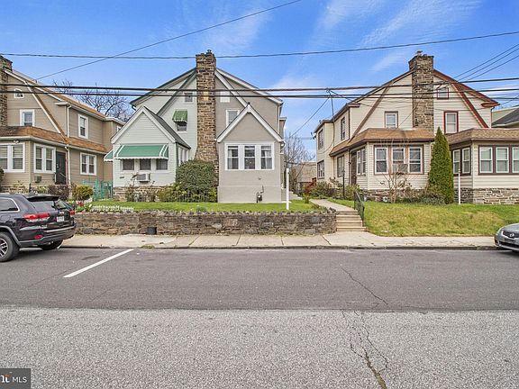 2nd image of 947 Bullock Ave