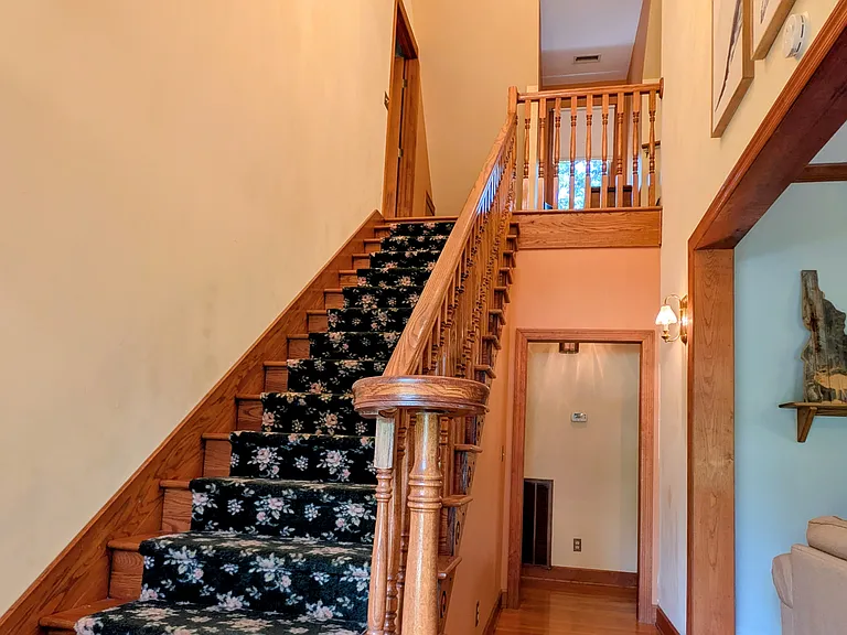 104 Southampton Dr — Photo 11