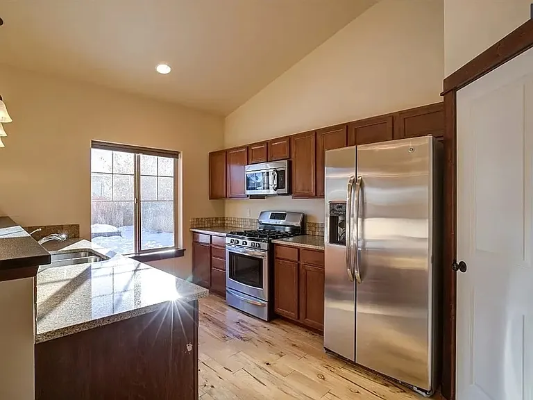 46 Tree Line Ln — Photo 2