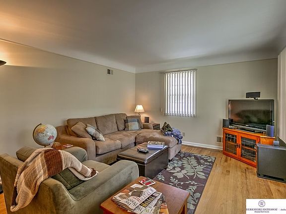 4th image of 4626 N 81st St