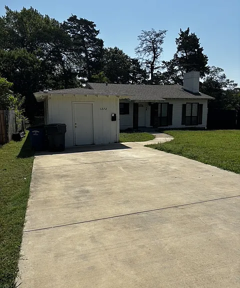 1272 Cedar Haven Ave — Photo 2