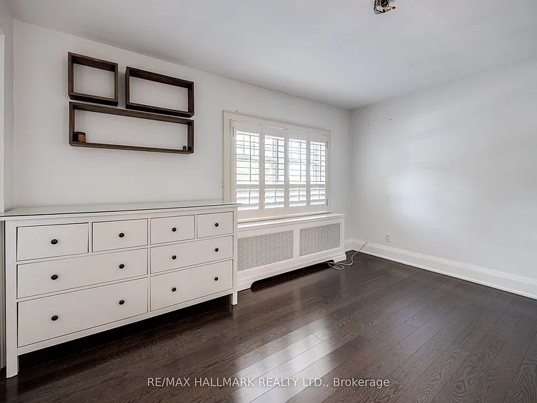 15 McNairn Ave — Photo 19