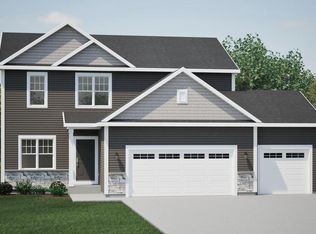 9390 S Parkside Ln, Franklin, WI 53132