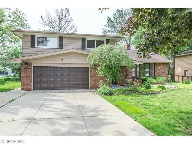 5404 Bluebell Dr photo 1