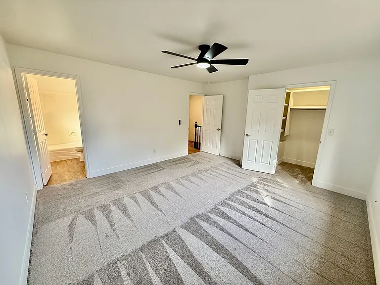 1735 W 540 N #1001 — Photo 16
