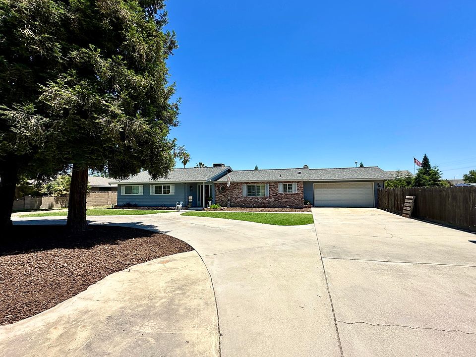 1st image of 5820 W Caldwell Avenue #B