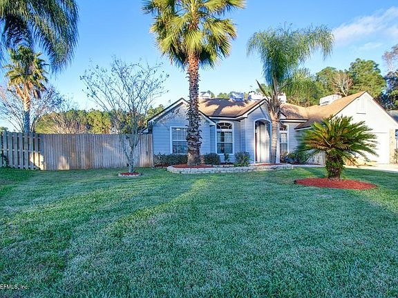 4th image of 11341 Aston Hall Dr