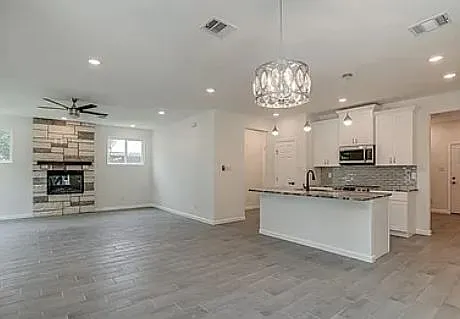 1583 Bonnyview Dr — Photo 12