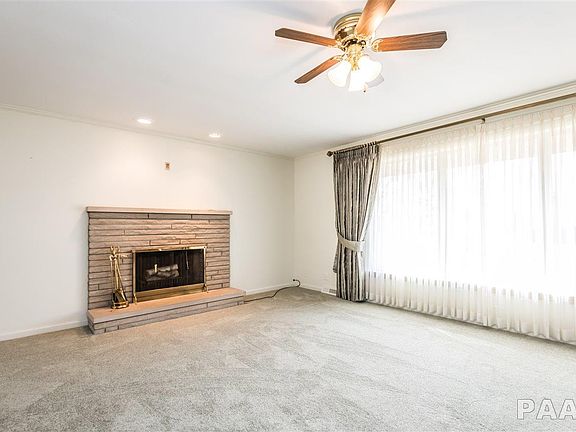4th image of 329 W Glencrest Dr