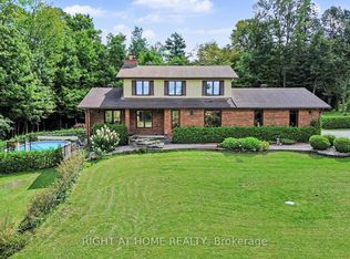 1275 Byrnes Ter, Ottawa, ON K4C1A9