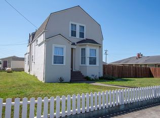 524 E Oak St, Fort Bragg, CA 95437