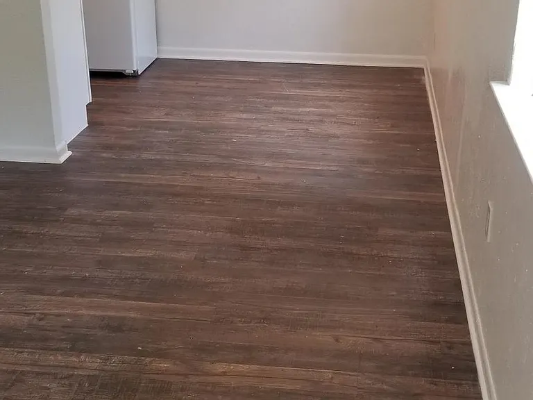 110 S Avenue M — Photo 25