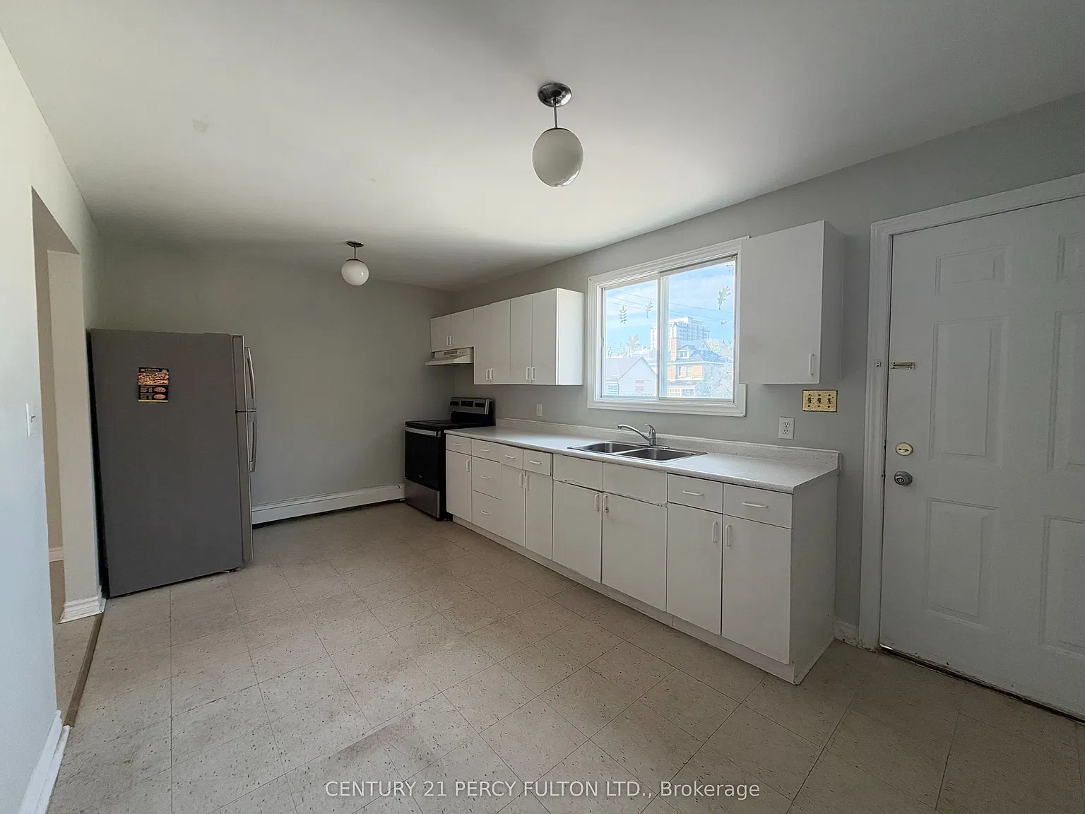 2 bed, $1,500 — Photo 4